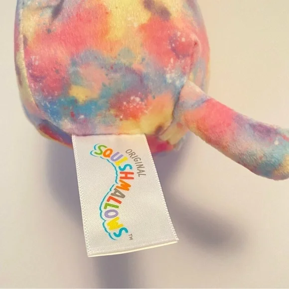 Squishmallows Erika The Cat Plush Toy Ornament 4" - Picture 5 of 5